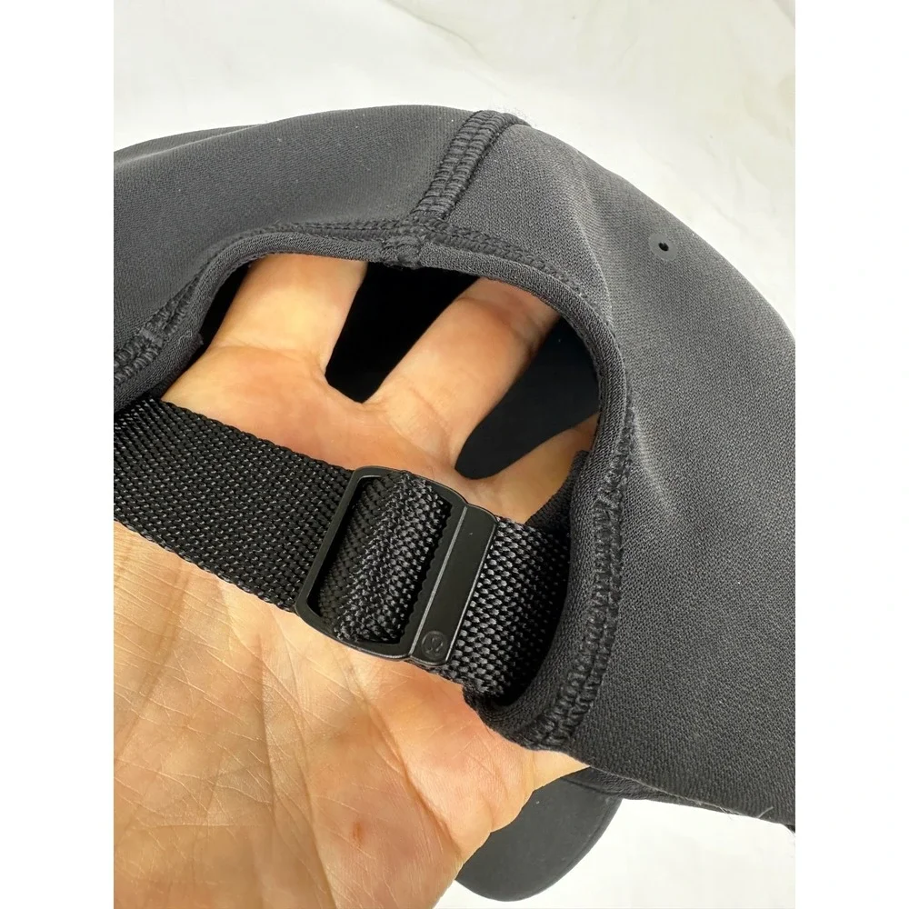 Lululemon Women Hat Baseball Cap Black One Size OS Adjustable Classic Activewear